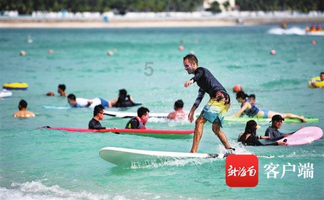 万和燃气热水器刚才可以我插头一抽就打不开了？游戏画面